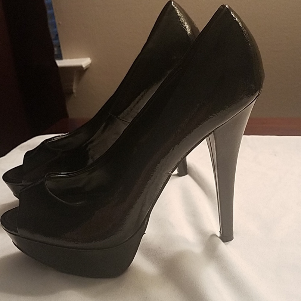 Black Patent Leather Peep Toe Heels